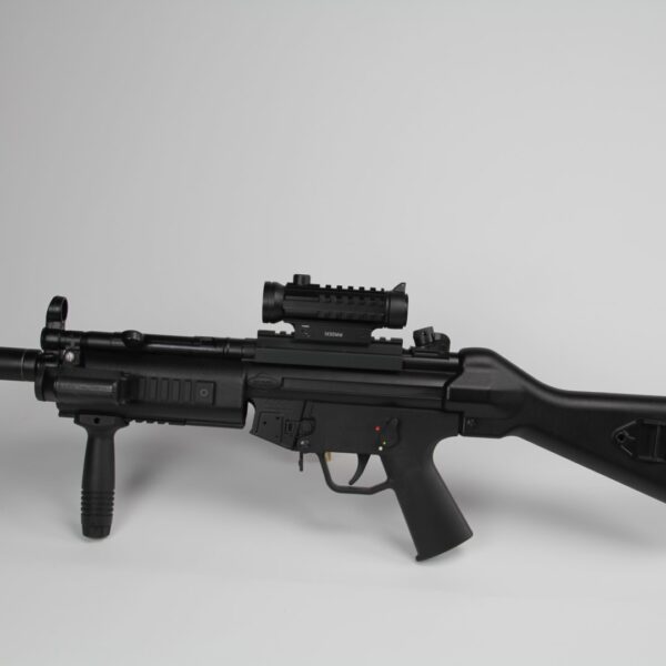 GSG-5 .22 LR  HV met aimpoint en laser